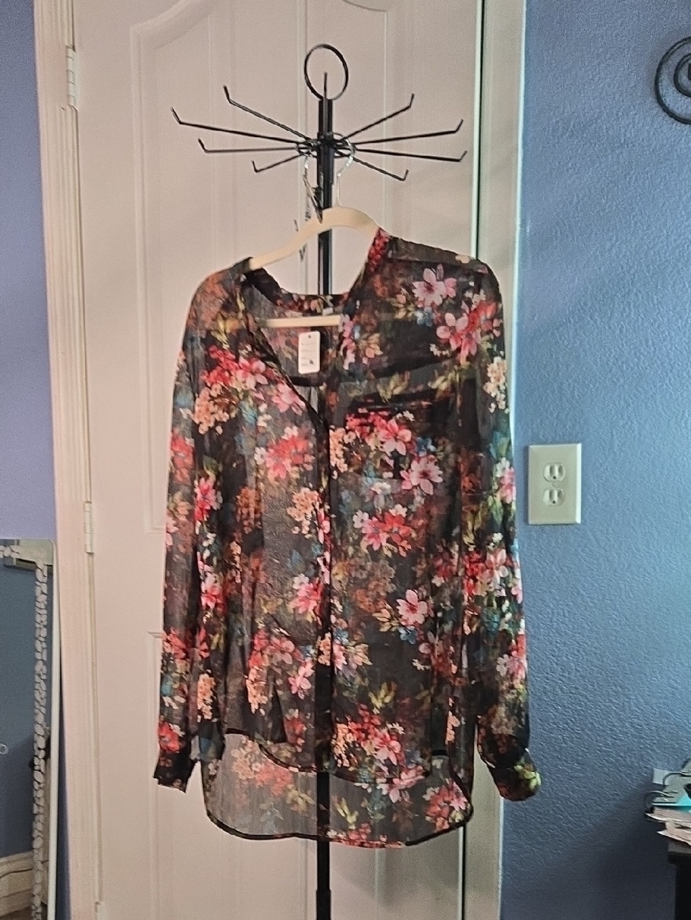 Kut from the Kloth Black Floral Semi-Sheer Button-Front Blouse